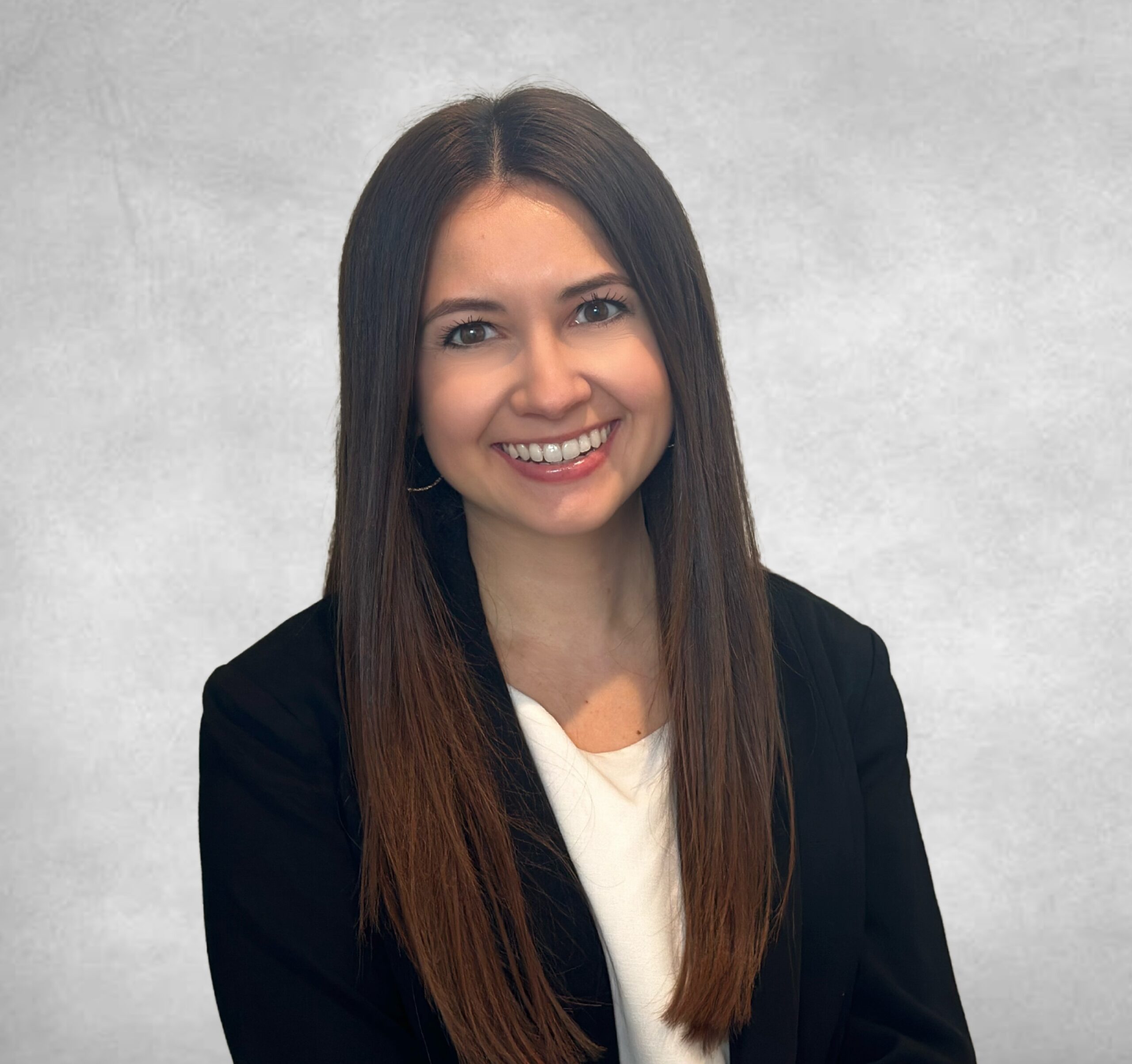 Christine Cooper Headshot